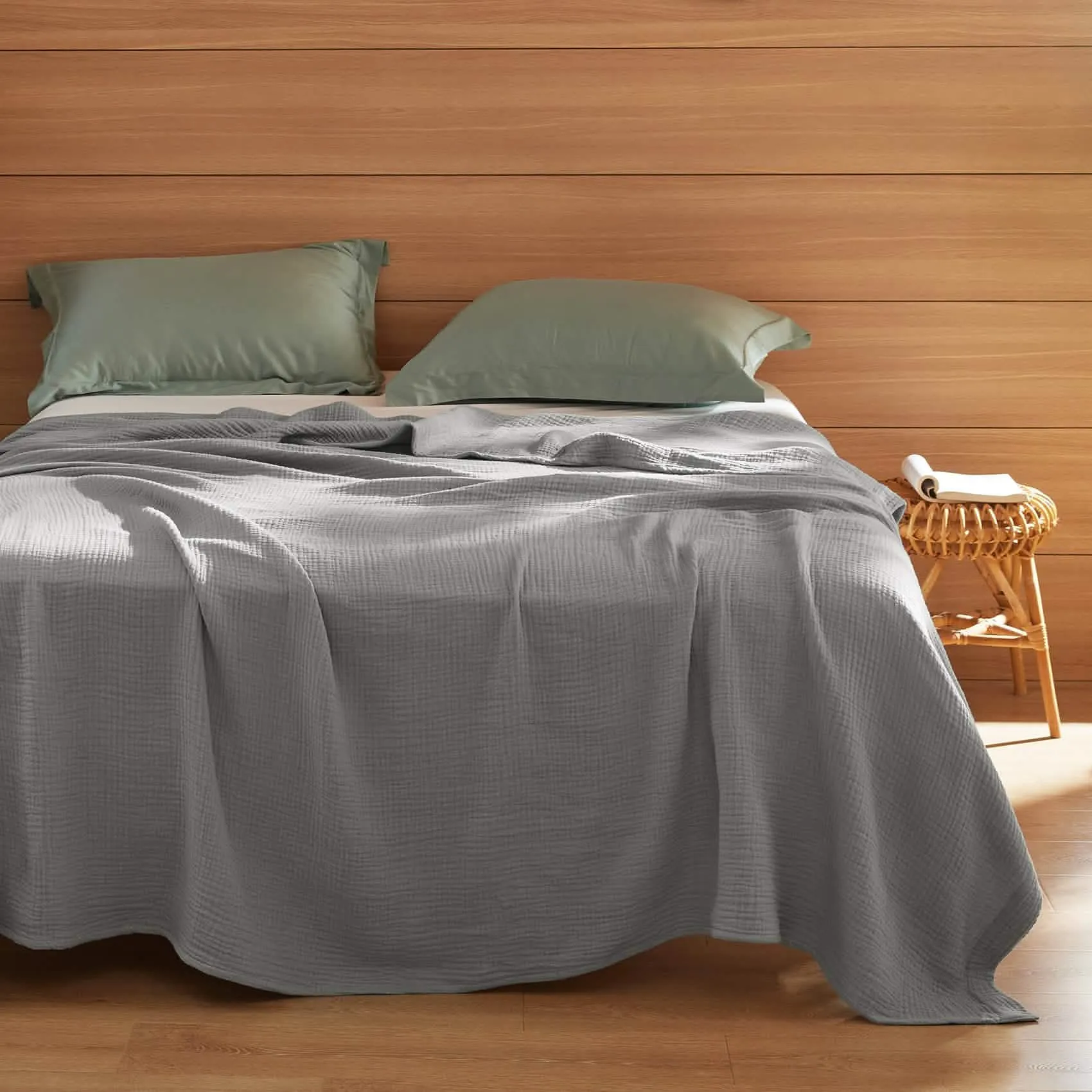 Bedsure 100% Cotton Gauze Spring Throw Blanket