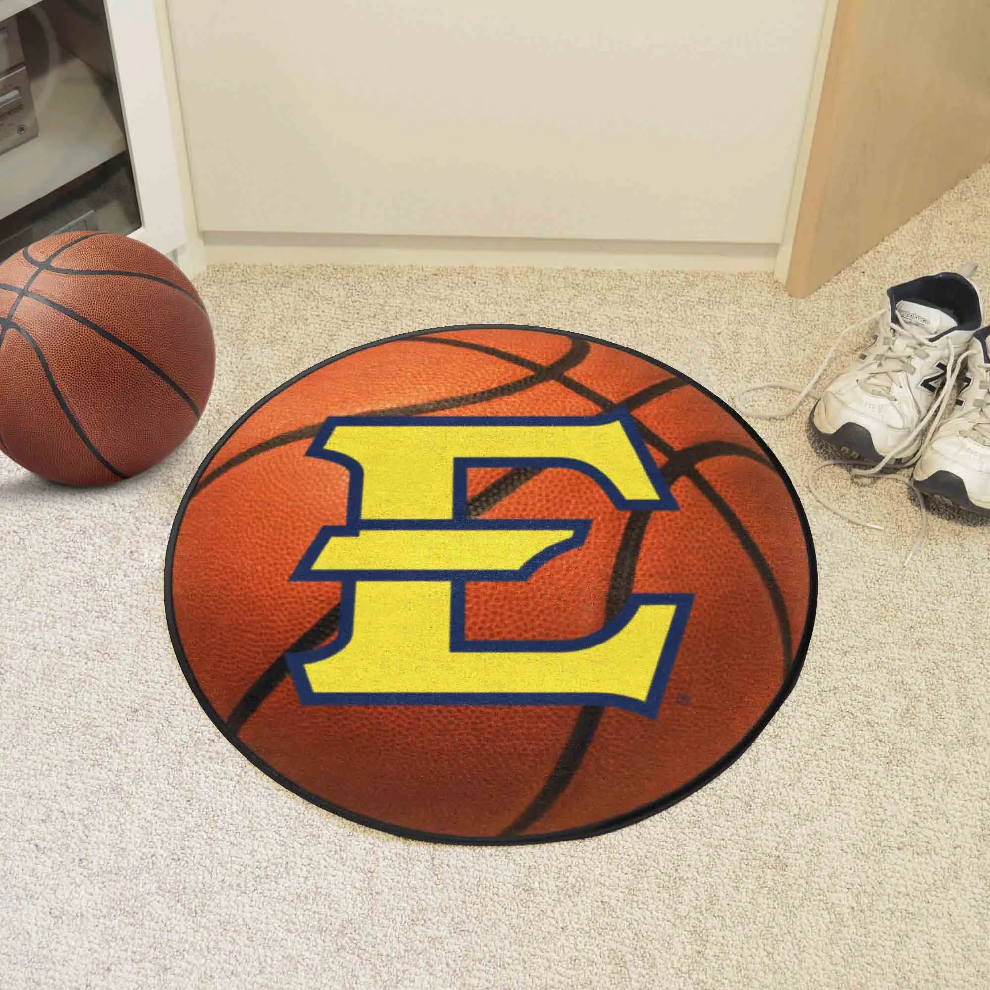 East Tennessee Buccaneers Basketball Rug - 27in. Diameter