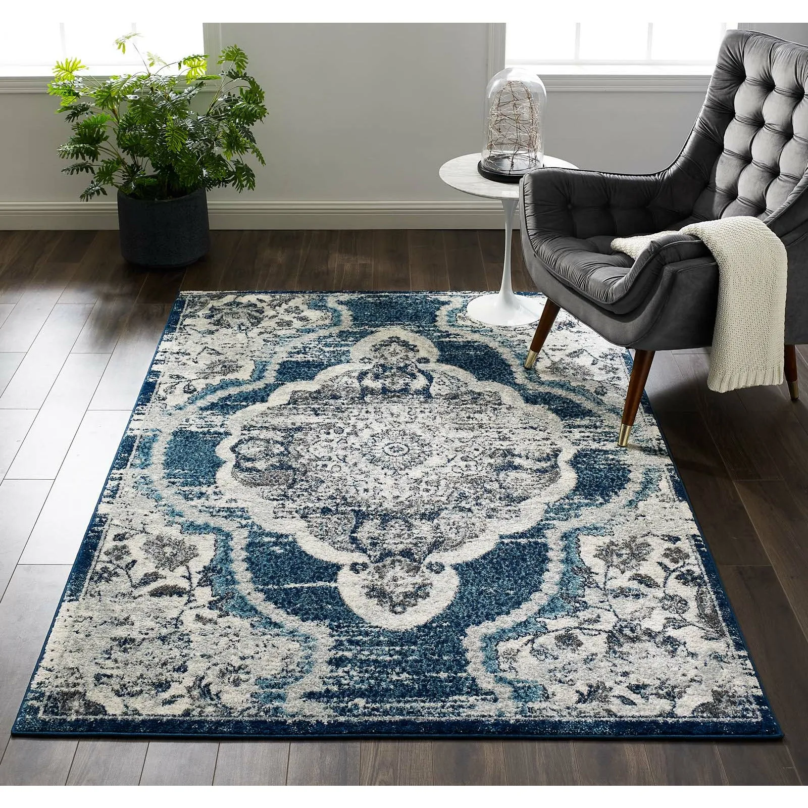 Entourage Malia Distressed Vintage Floral Persian Medallion Area Rug