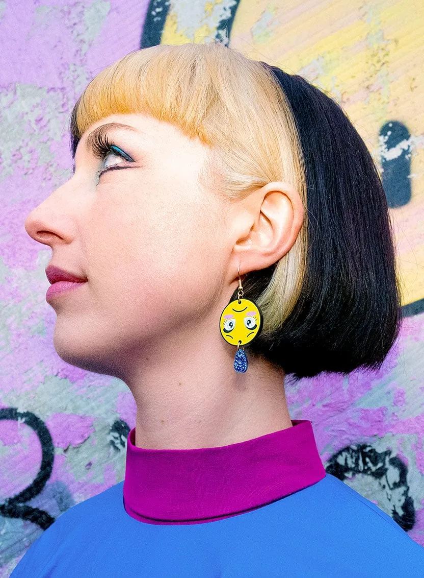 HAPPY ꓷⱯS Earrings