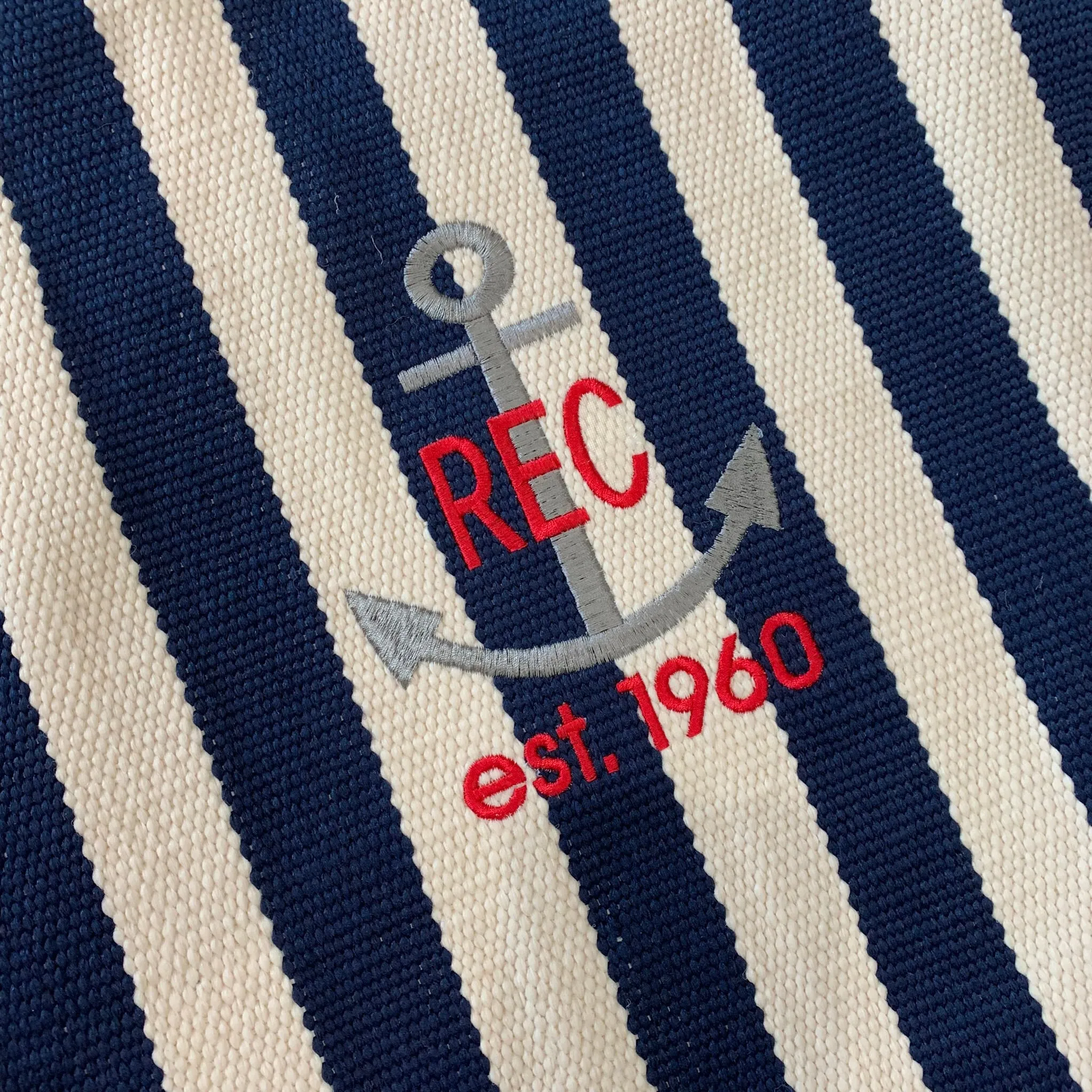 Indoor/Outdoor Narrow Stripe Rug