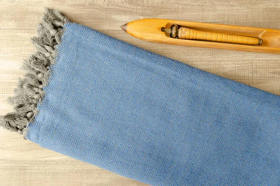 Lila Cotton Throw