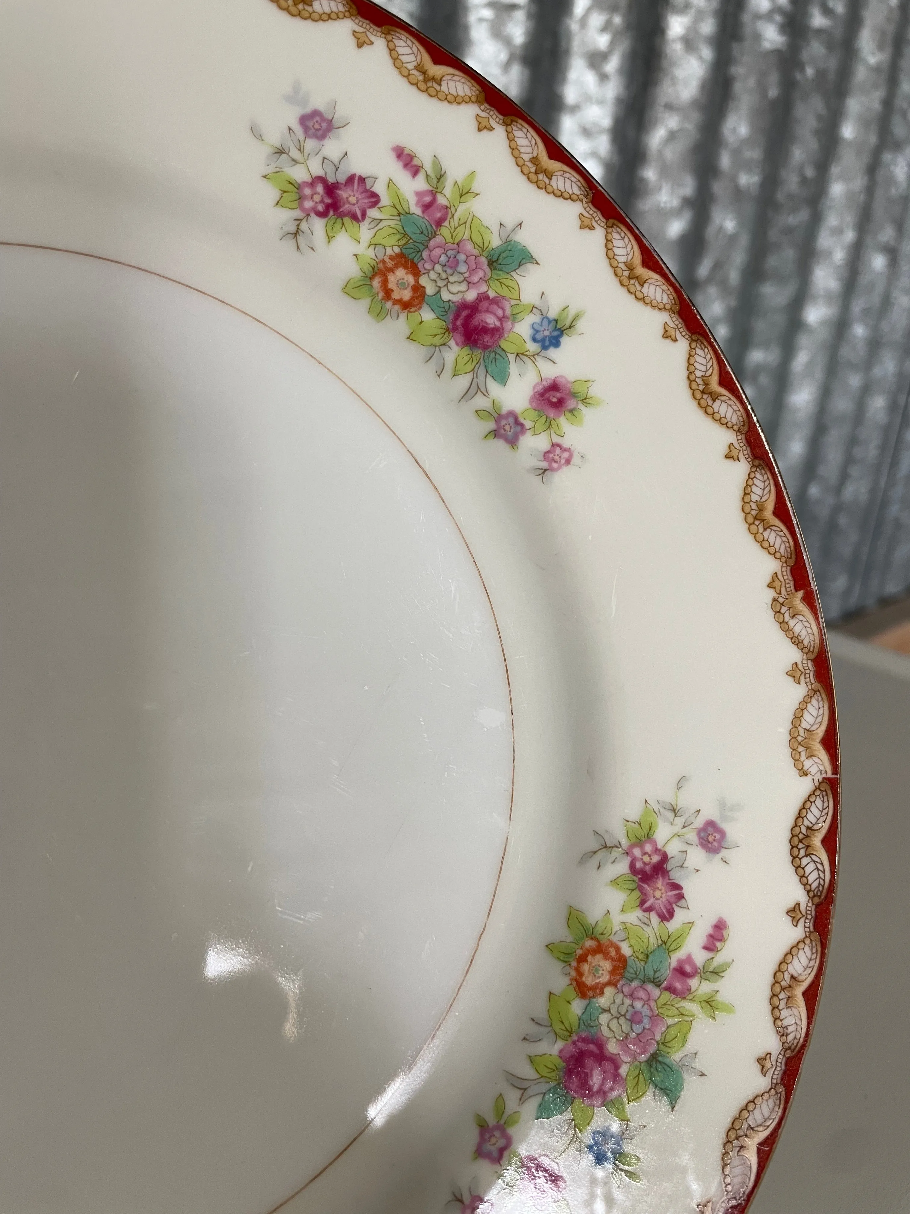 <€€ Vintage 1940s Diamond China ROSLYN Floral Pattern Set/5 6” Bread Plates Japan Gold Rim