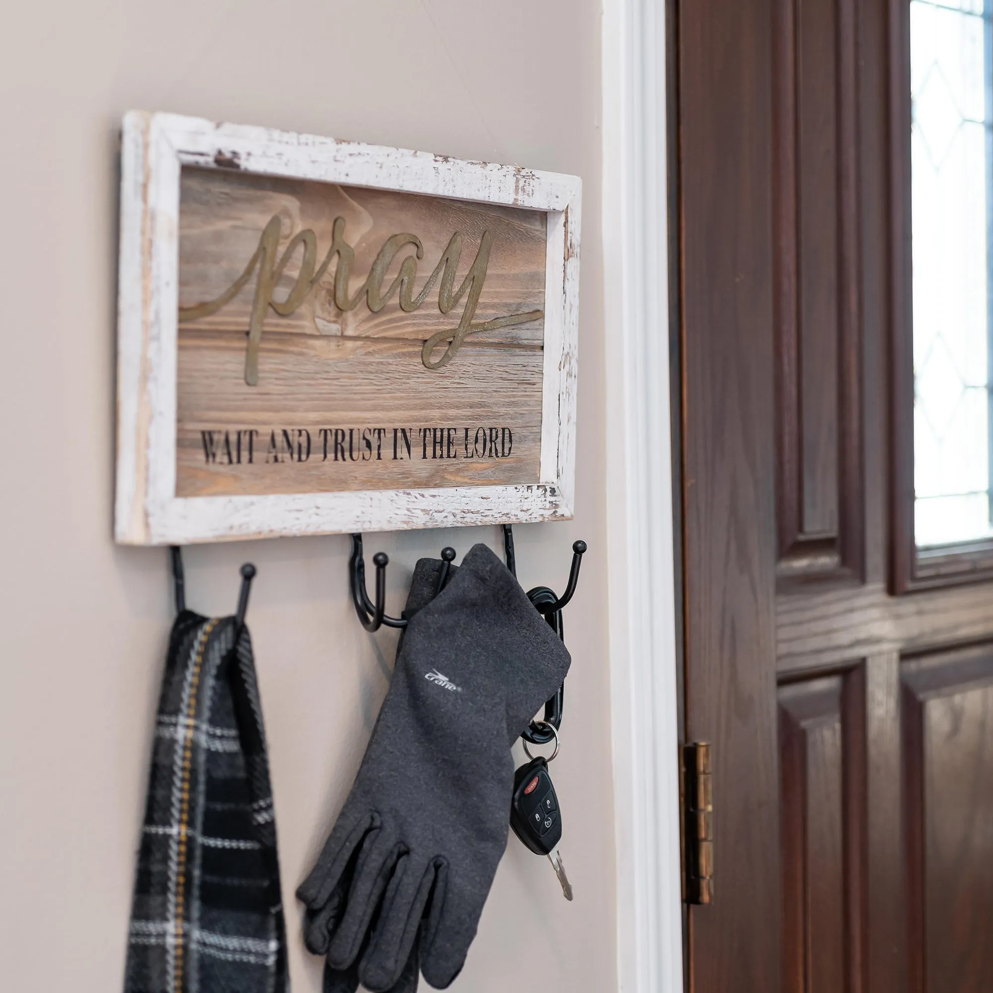 Prayer Program Pray Wait & Trust Sign W/Hooks