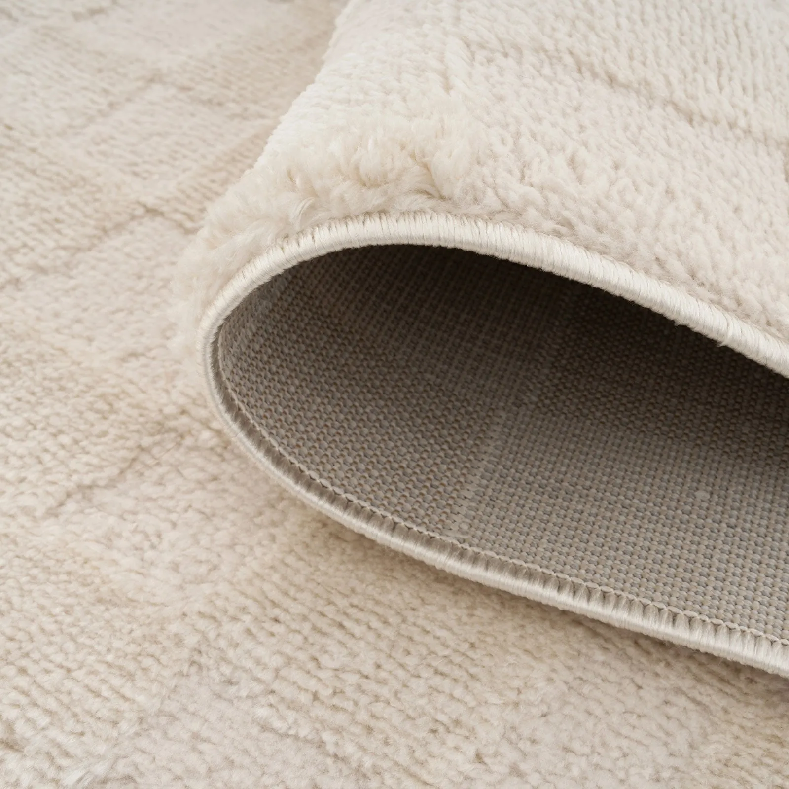 Soft Natural Retro Rug - Jovie